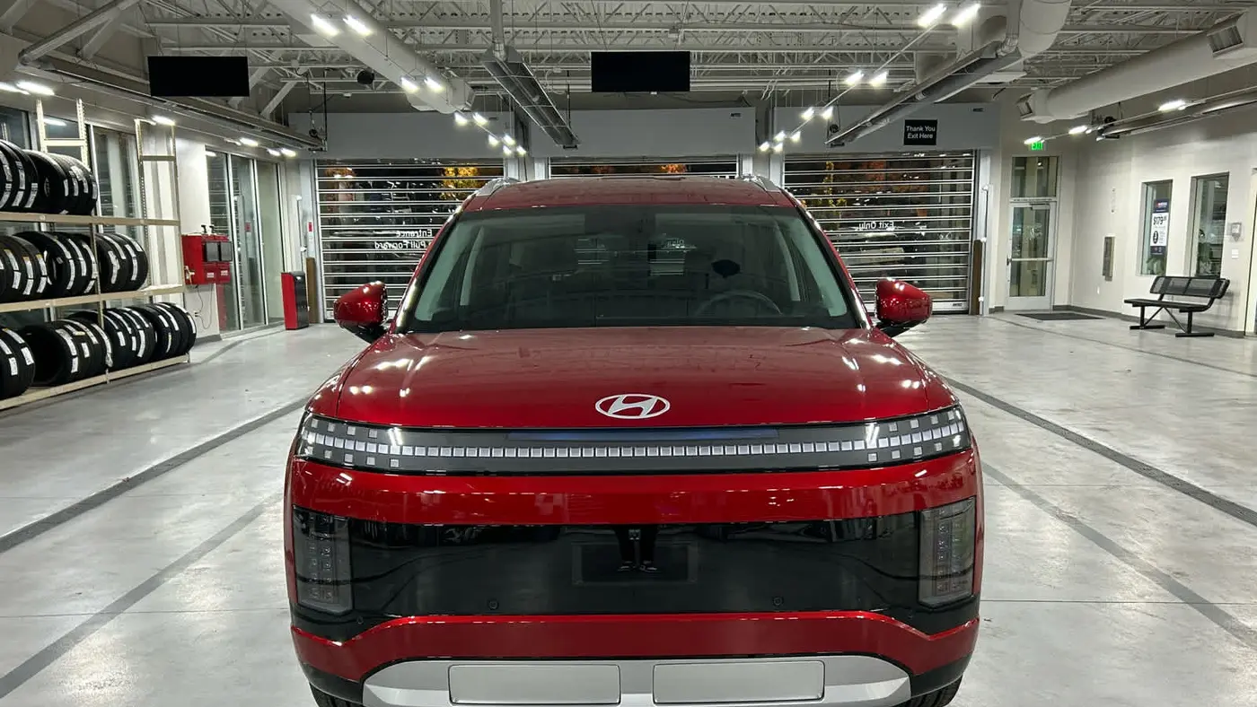 2026 Hyundai IONIQ 9 SEL
