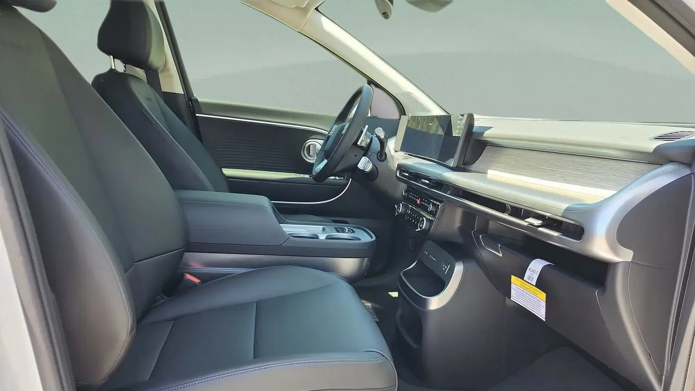 2026 Hyundai IONIQ 9 SEL