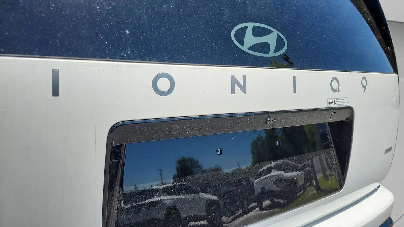 2026 Hyundai IONIQ 9 SEL