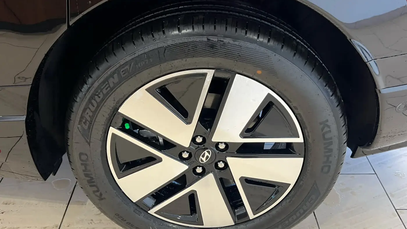 2026 Hyundai IONIQ 9 SEL