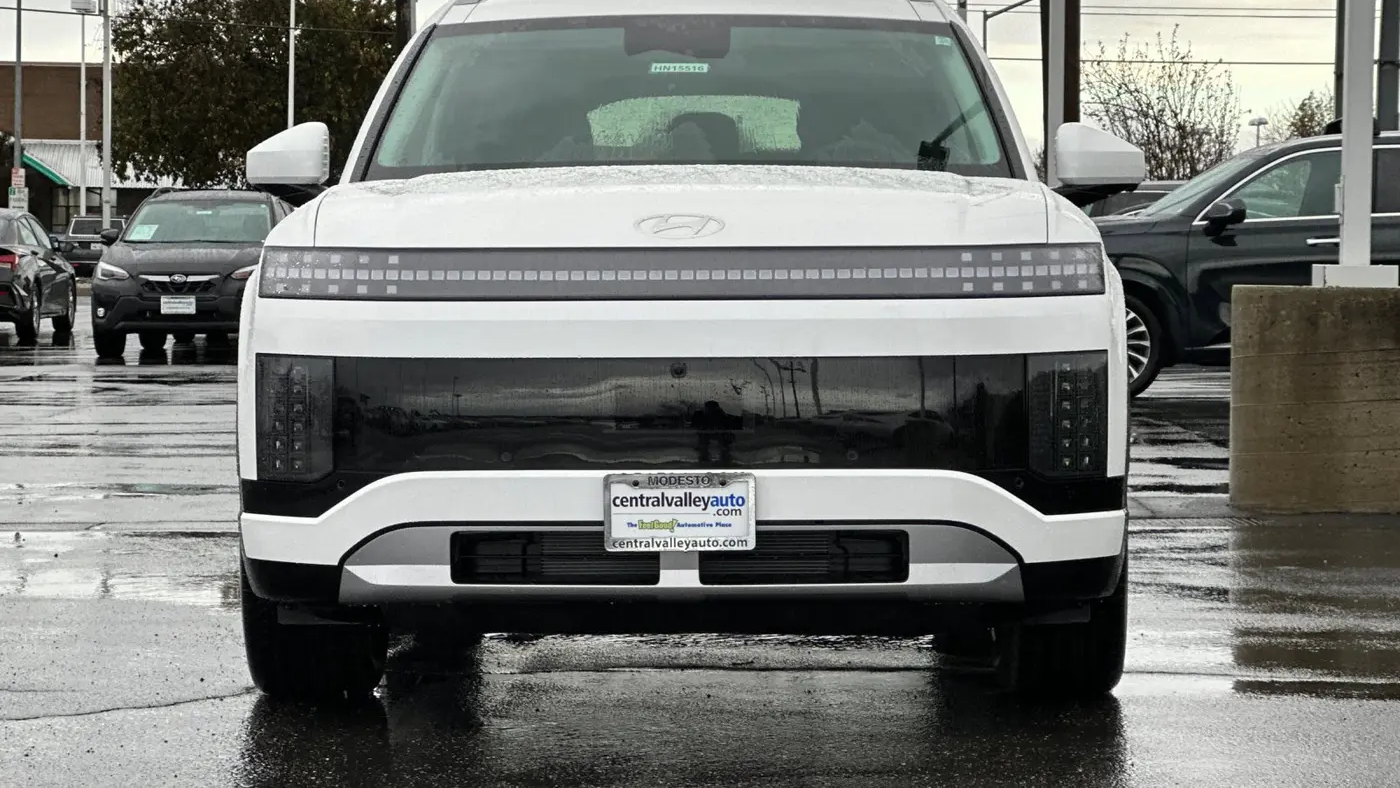 2026 Hyundai IONIQ 9 SEL