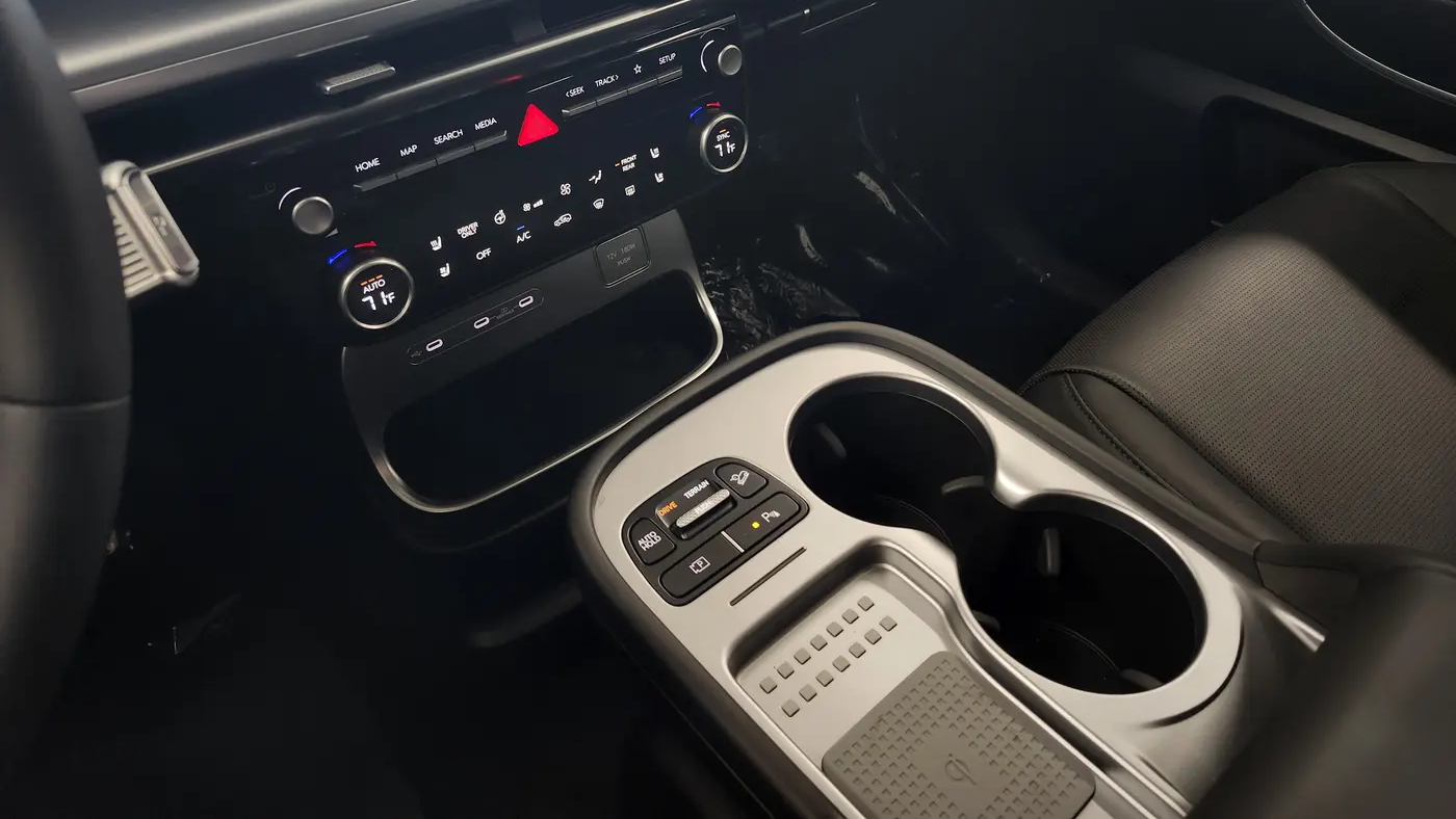 2026 Hyundai IONIQ 9 SEL