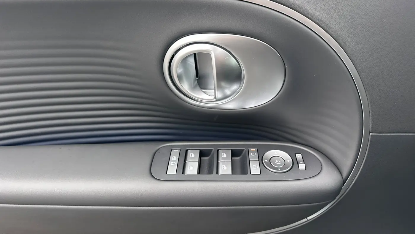 2026 Hyundai IONIQ 9 SEL