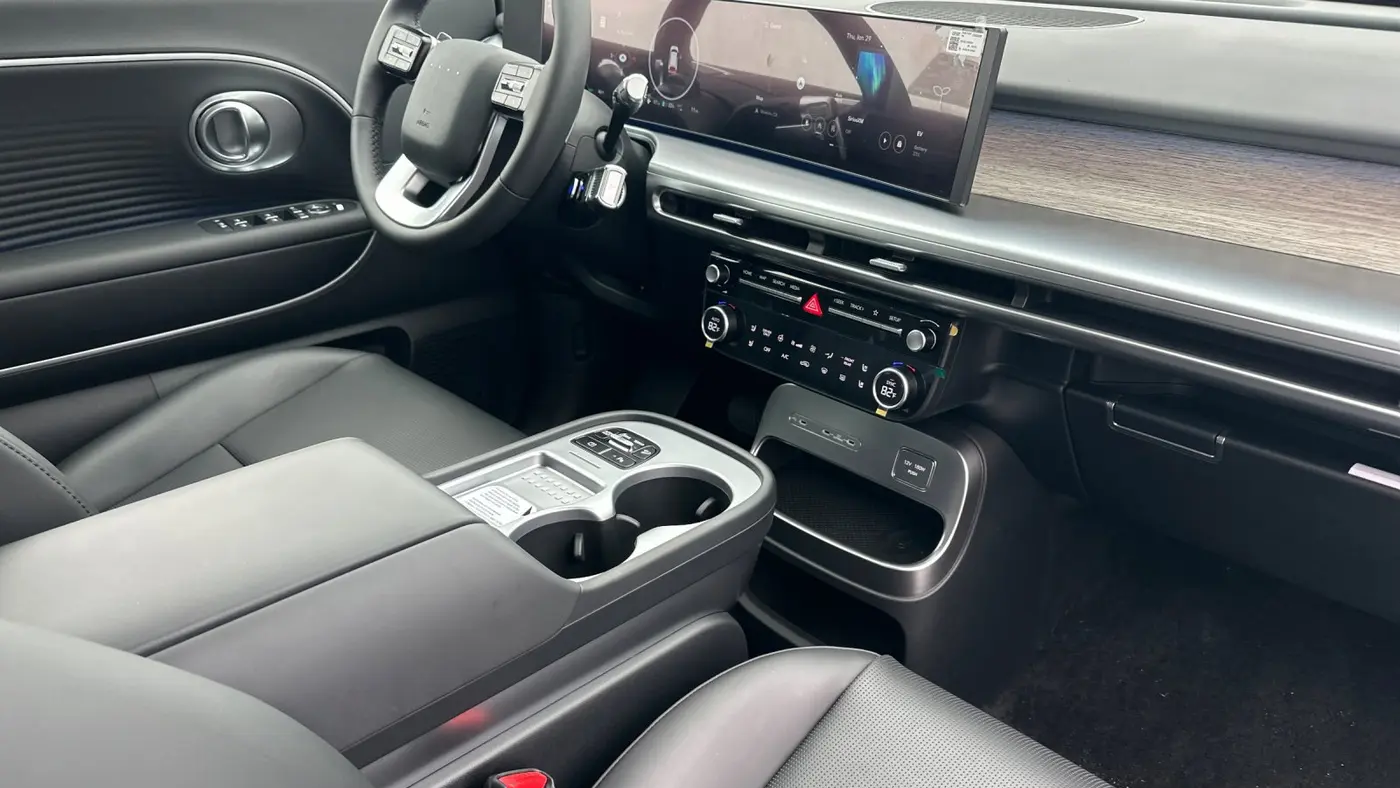 2026 Hyundai IONIQ 9 SEL