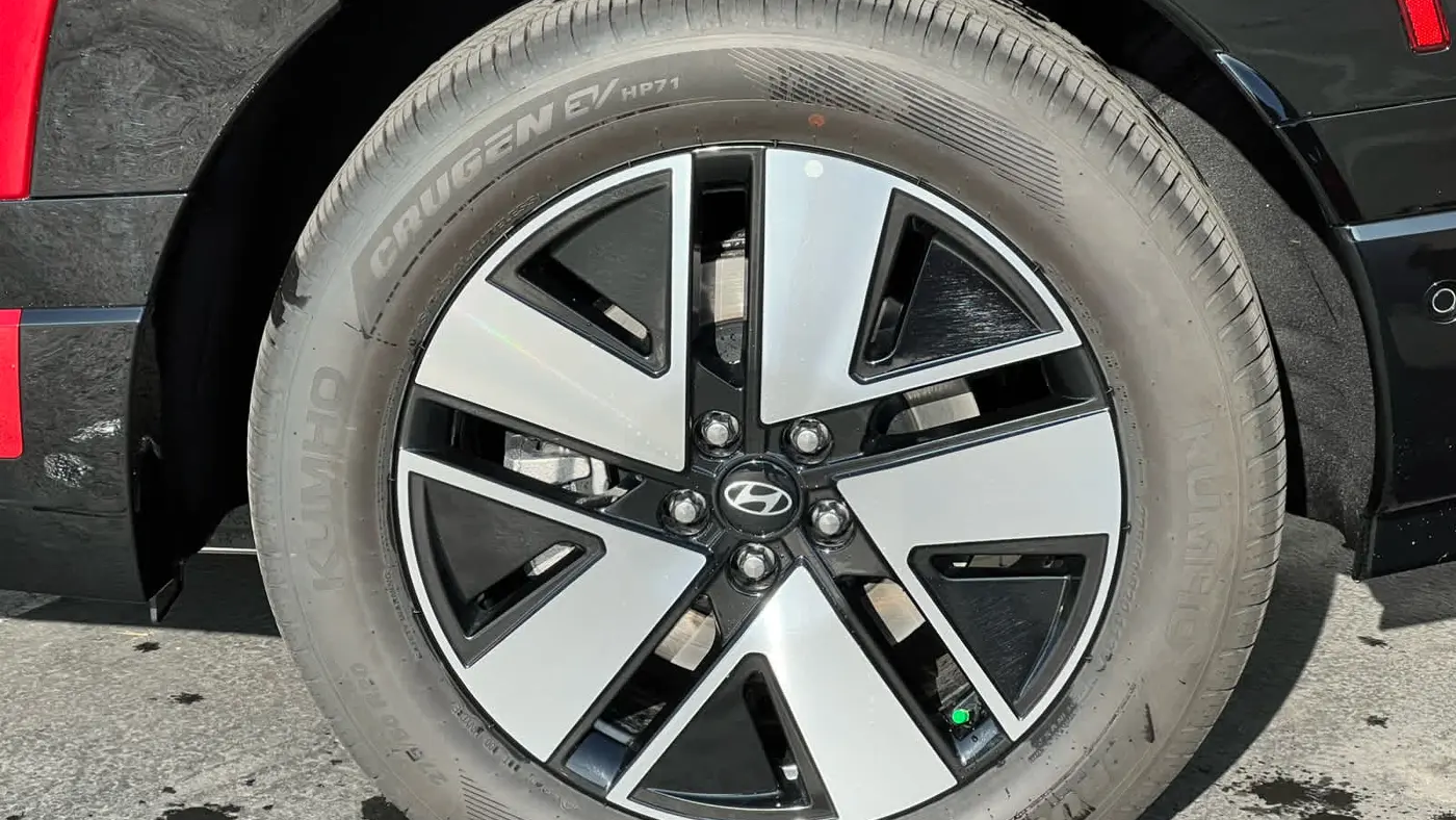 2026 Hyundai IONIQ 9 SEL