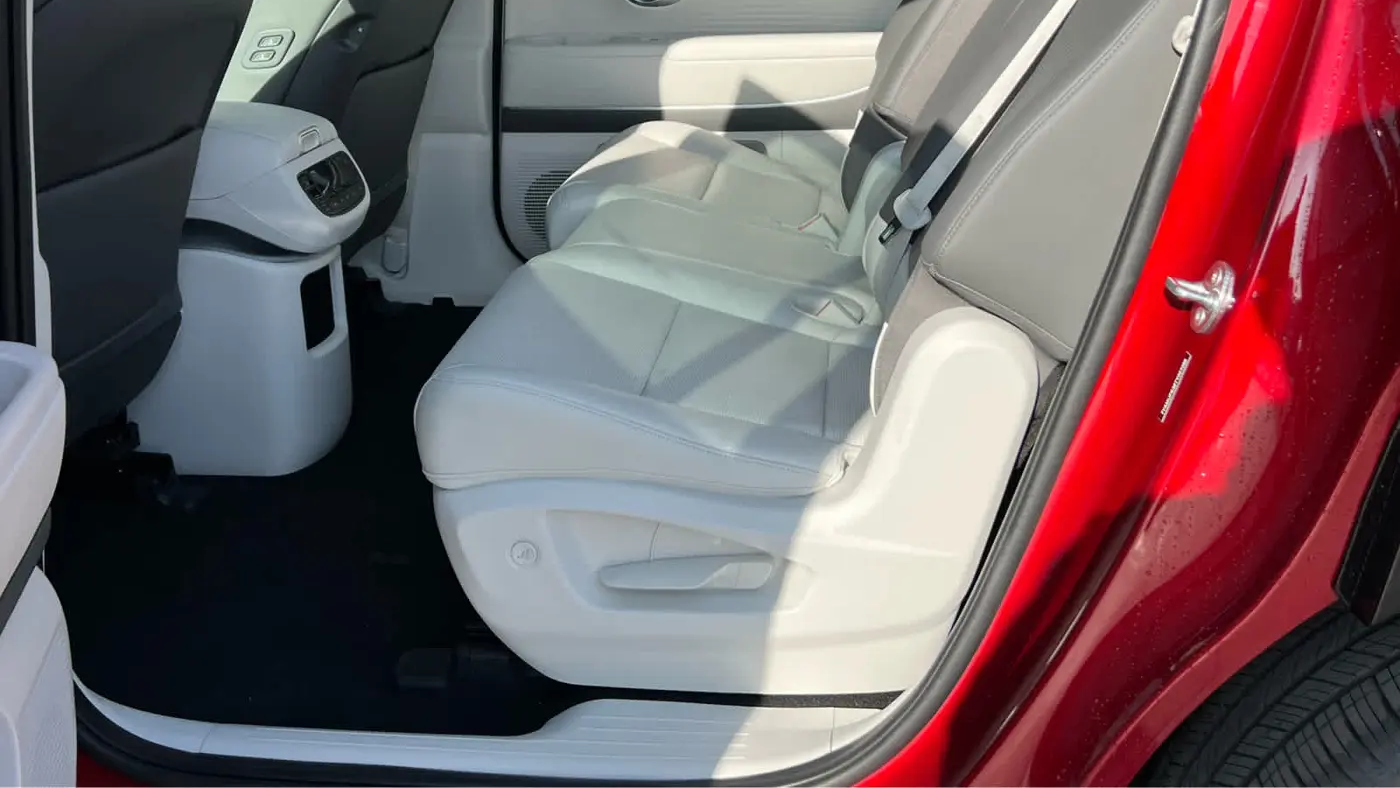 2026 Hyundai IONIQ 9 SEL