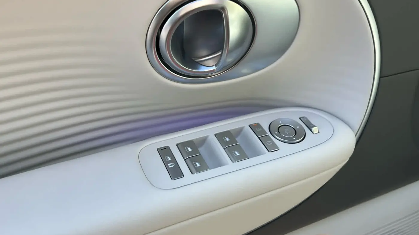 2026 Hyundai IONIQ 9 SEL
