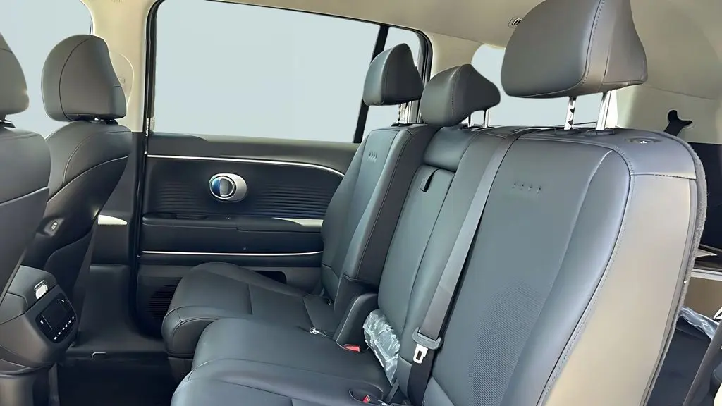 2026 Hyundai IONIQ 9 SEL