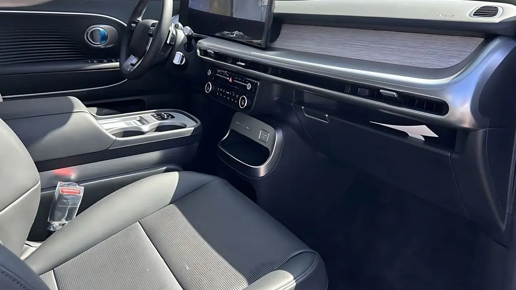 2026 Hyundai IONIQ 9 SEL