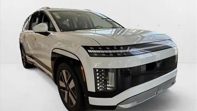 2026 Hyundai IONIQ 9 SEL