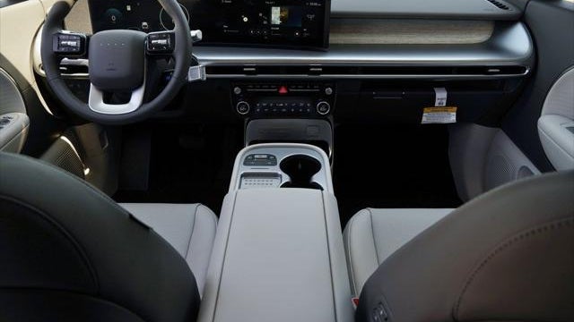 2026 Hyundai IONIQ 9 SEL