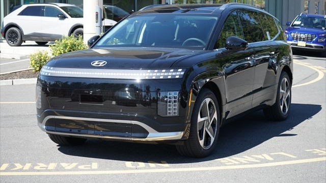 Preowned 2026 Hyundai IONIQ 9 Performance Calligraphy for Sale