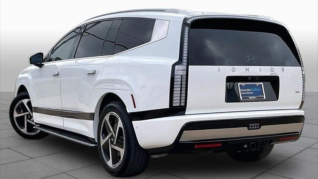 2026 Hyundai IONIQ 9 Performance Calligraphy