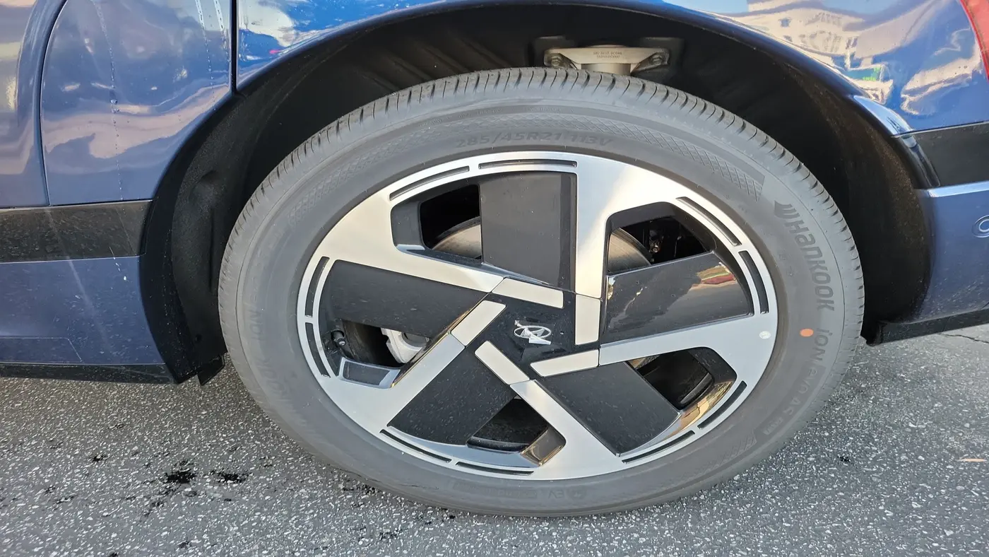 2026 Hyundai IONIQ 9 Performance Calligraphy