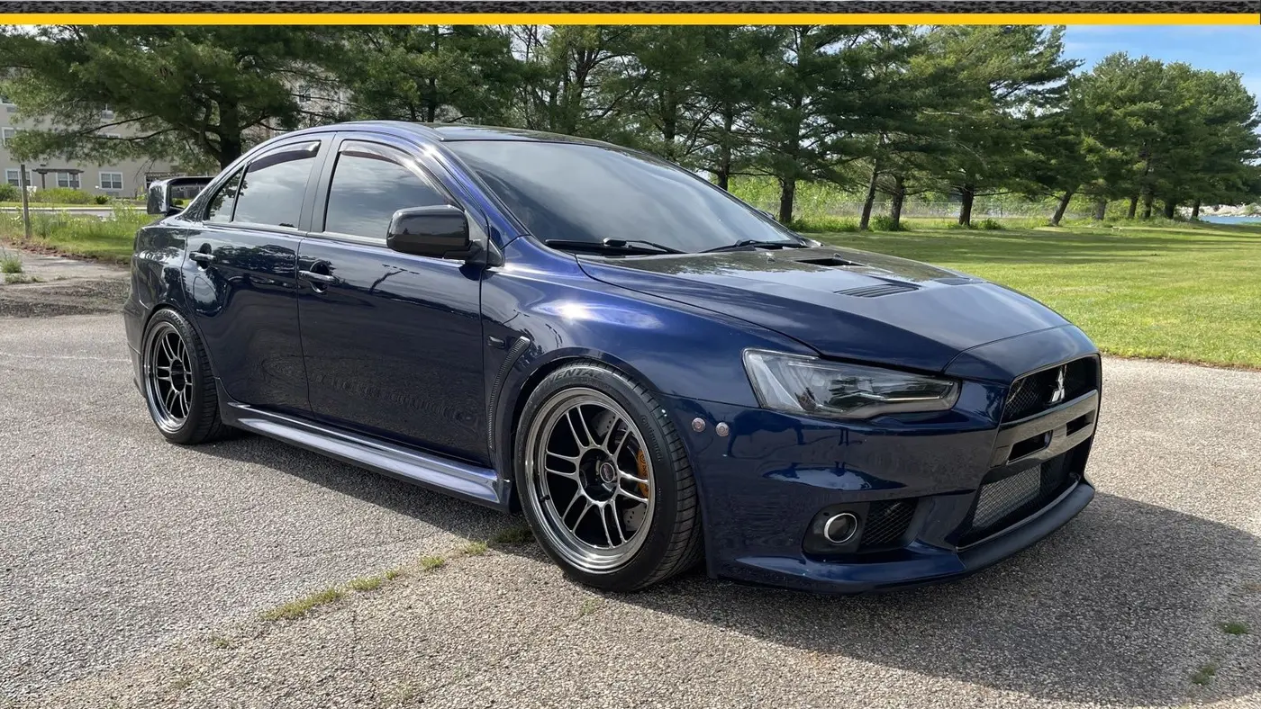Preowned 2014 Mitsubishi Lancer Evolution GSR for Sale