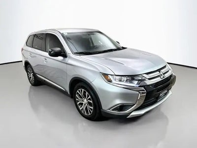 2017 Mitsubishi Outlander ES 4DR SUV