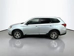 2017 Outlander Thumbnail 4