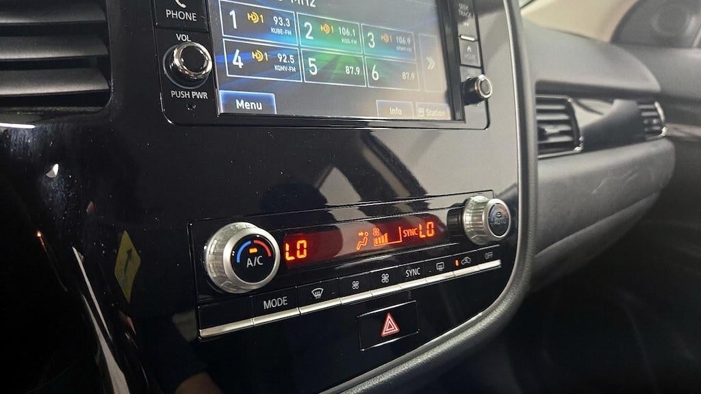 2020 Mitsubishi Outlander ES
