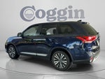 2020 Outlander Thumbnail 3
