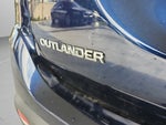 2020 Outlander Thumbnail 23