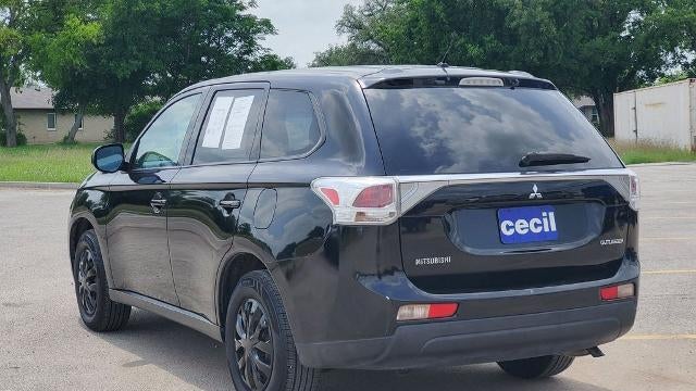 2014 Mitsubishi Outlander ES