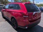 2019 Outlander Thumbnail 6