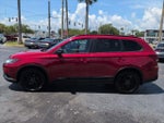 2019 Outlander Thumbnail 7