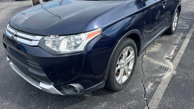 2015 Mitsubishi Outlander SE