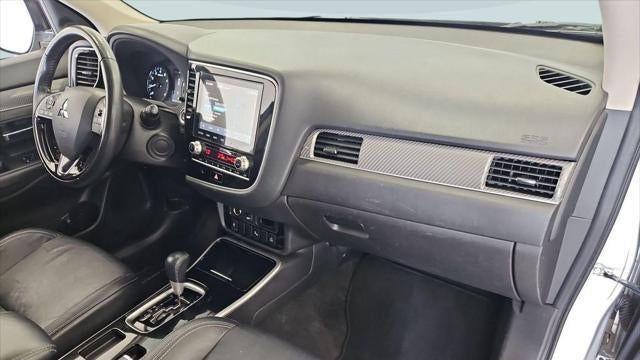2020 Mitsubishi Outlander SE