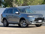 2016 Outlander Thumbnail 2
