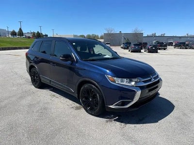 Photo of a 2018 Mitsubishi Outlander SE 4DR SUV for sale