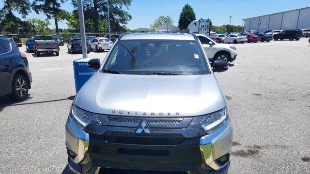 2020 Mitsubishi Outlander SE