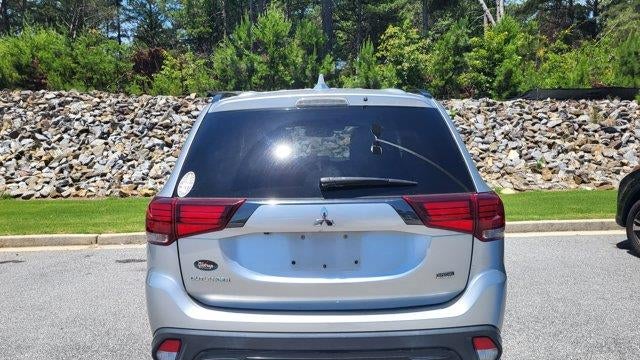 2020 Mitsubishi Outlander SE