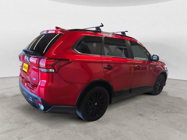 2020 Mitsubishi Outlander - $19,991