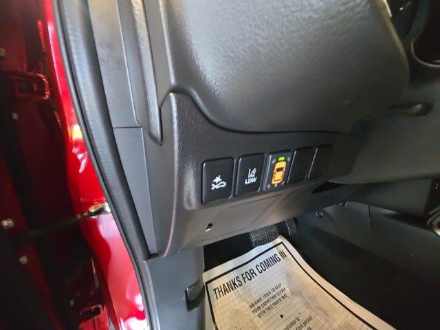 2020 Mitsubishi Outlander - $19,991