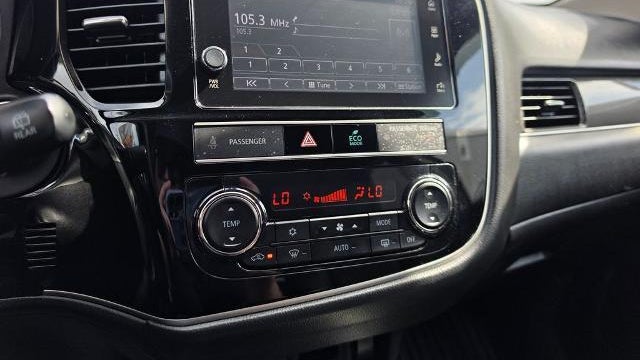 2019 Mitsubishi Outlander LE