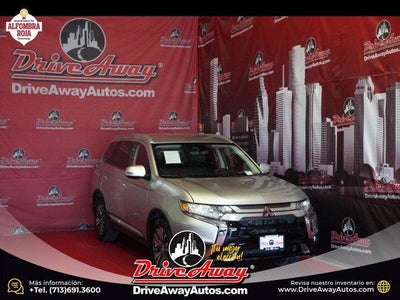 Photo of a 2020 Mitsubishi Outlander SE 4DR SUV for sale