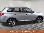 2019 Outlander Thumbnail 4