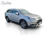 2020 Outlander Thumbnail 8