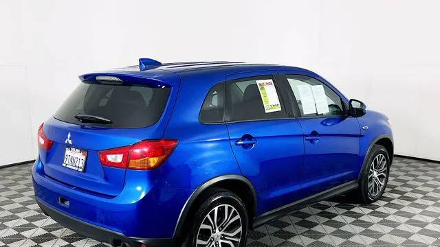 2017 Mitsubishi Outlander Sport LE