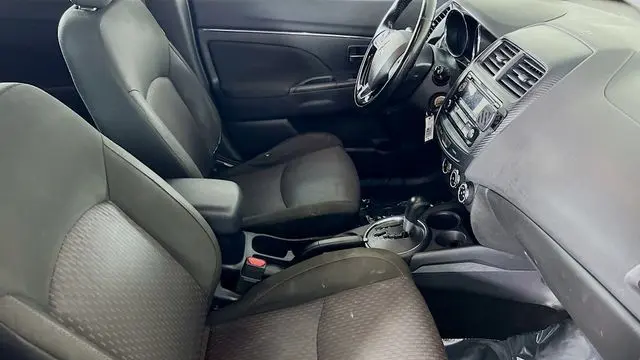 2017 Mitsubishi Outlander Sport LE