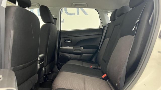 2019 Mitsubishi Outlander Sport ES