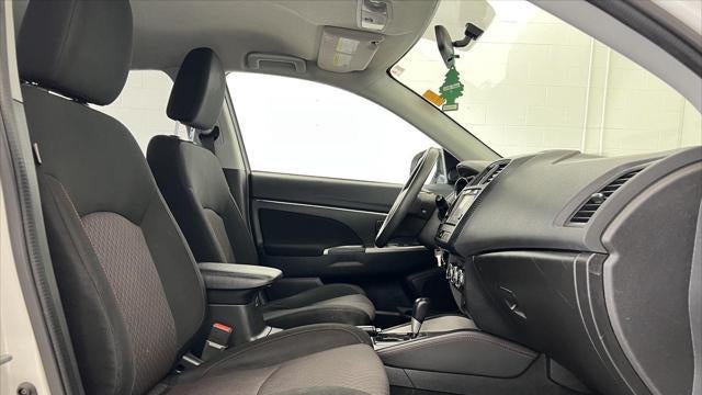 2019 Mitsubishi Outlander Sport ES