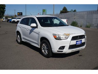 2011 Mitsubishi Outlander Sport with Diamond White Pearl Exterior