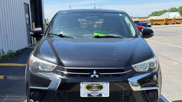 2019 Mitsubishi Outlander Sport LE