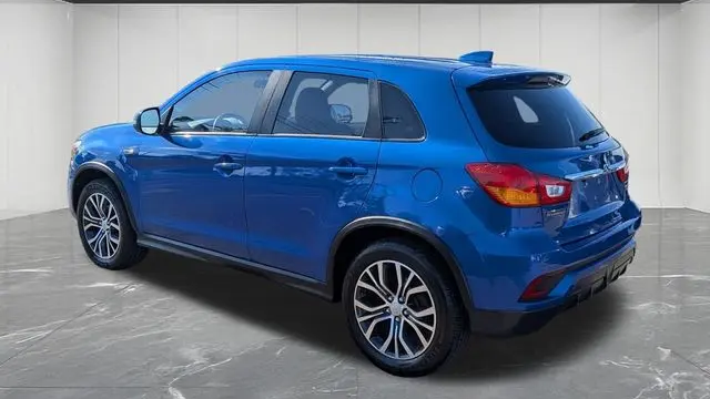 2019 Mitsubishi Outlander Sport LE