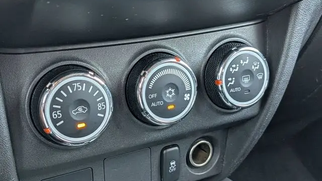 2019 Mitsubishi Outlander Sport LE