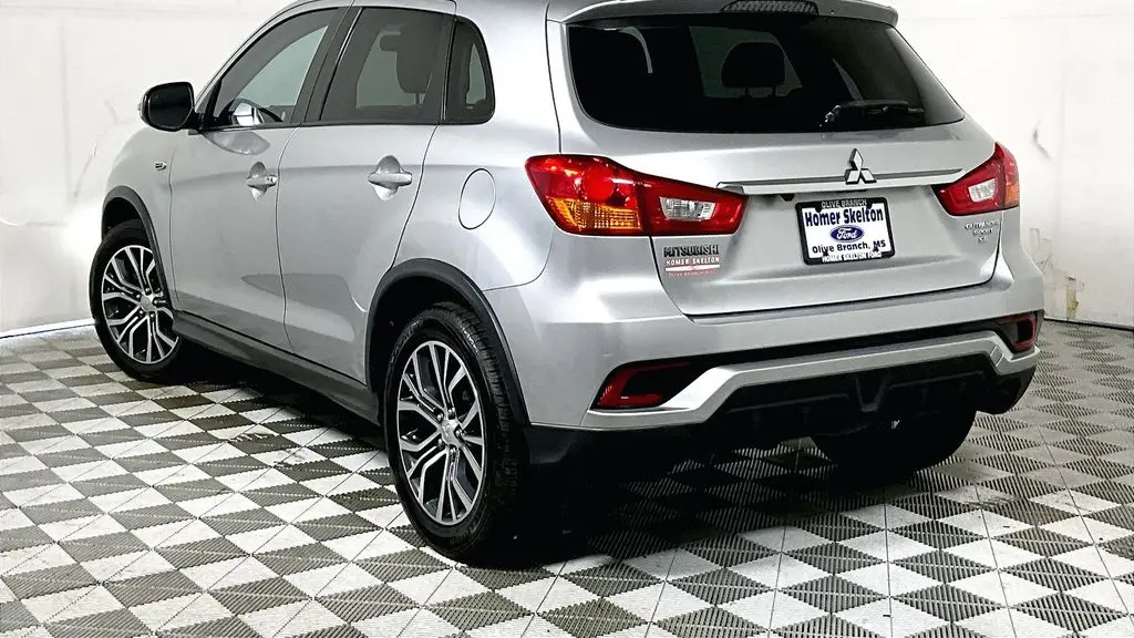 2019 Mitsubishi Outlander Sport SE