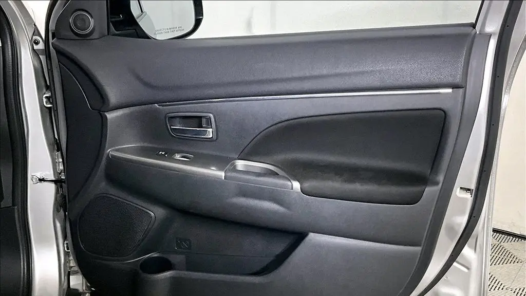 2019 Mitsubishi Outlander Sport SE