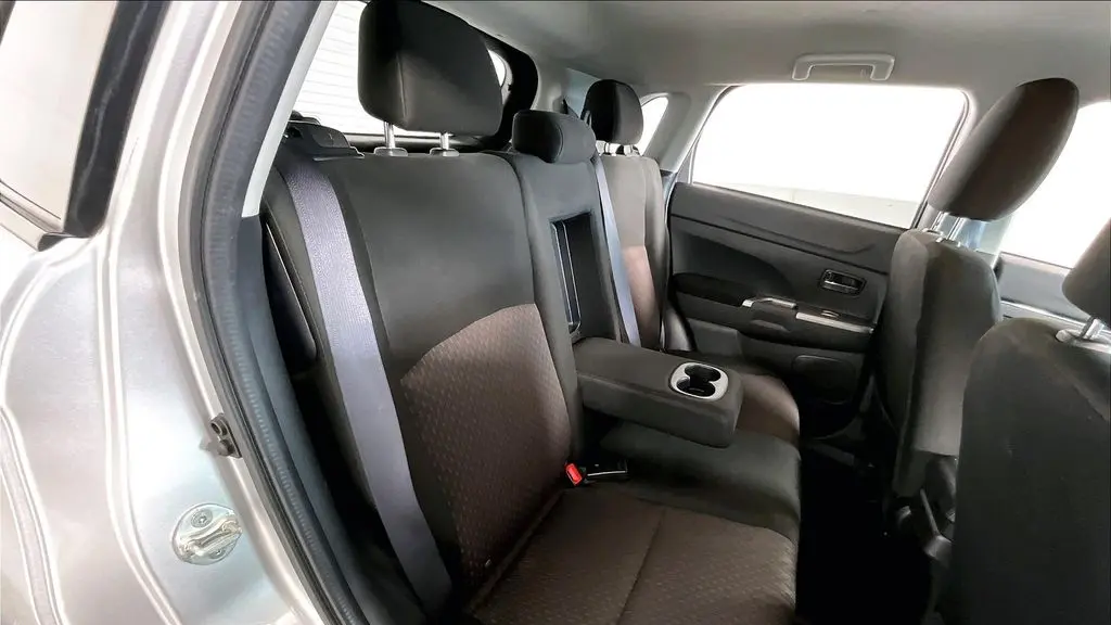 2019 Mitsubishi Outlander Sport SE